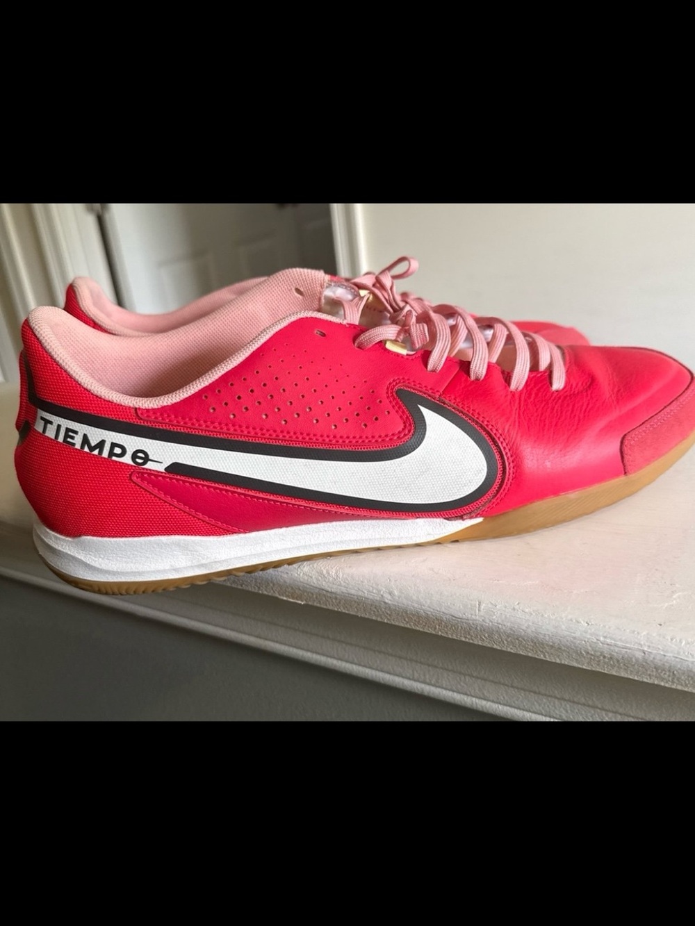 Nike Tiempo Indoor Soccer Shoes - Hot Pink/White